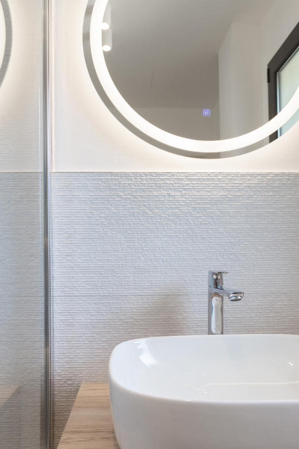 Renzo Hotel Чезенатико Экстерьер фото