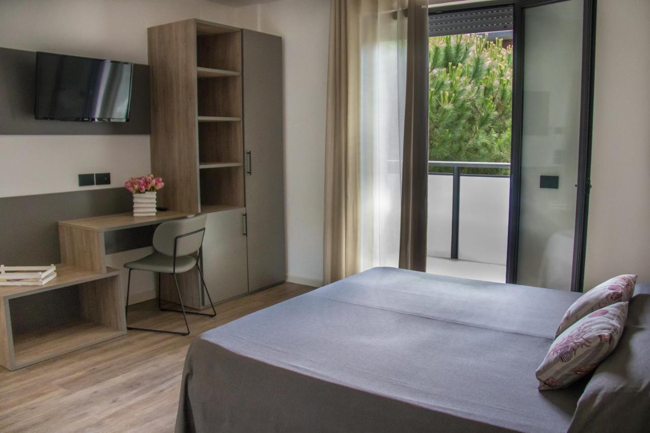 Renzo Hotel Чезенатико Экстерьер фото